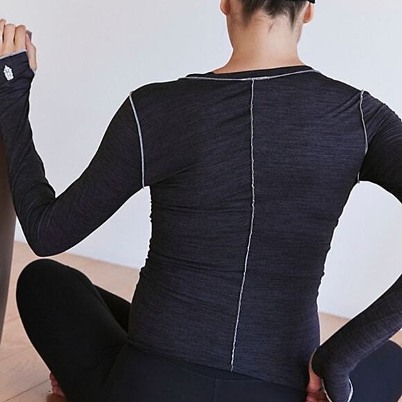 FP Movement x Hatch NWT Right On Run Black Layer Maternity Long Sleeve Top - Picture 7 of 9